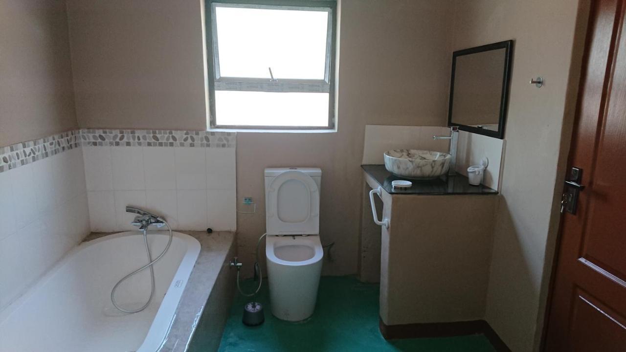 Svh Bush Lodge Marloth Park Buitenkant foto