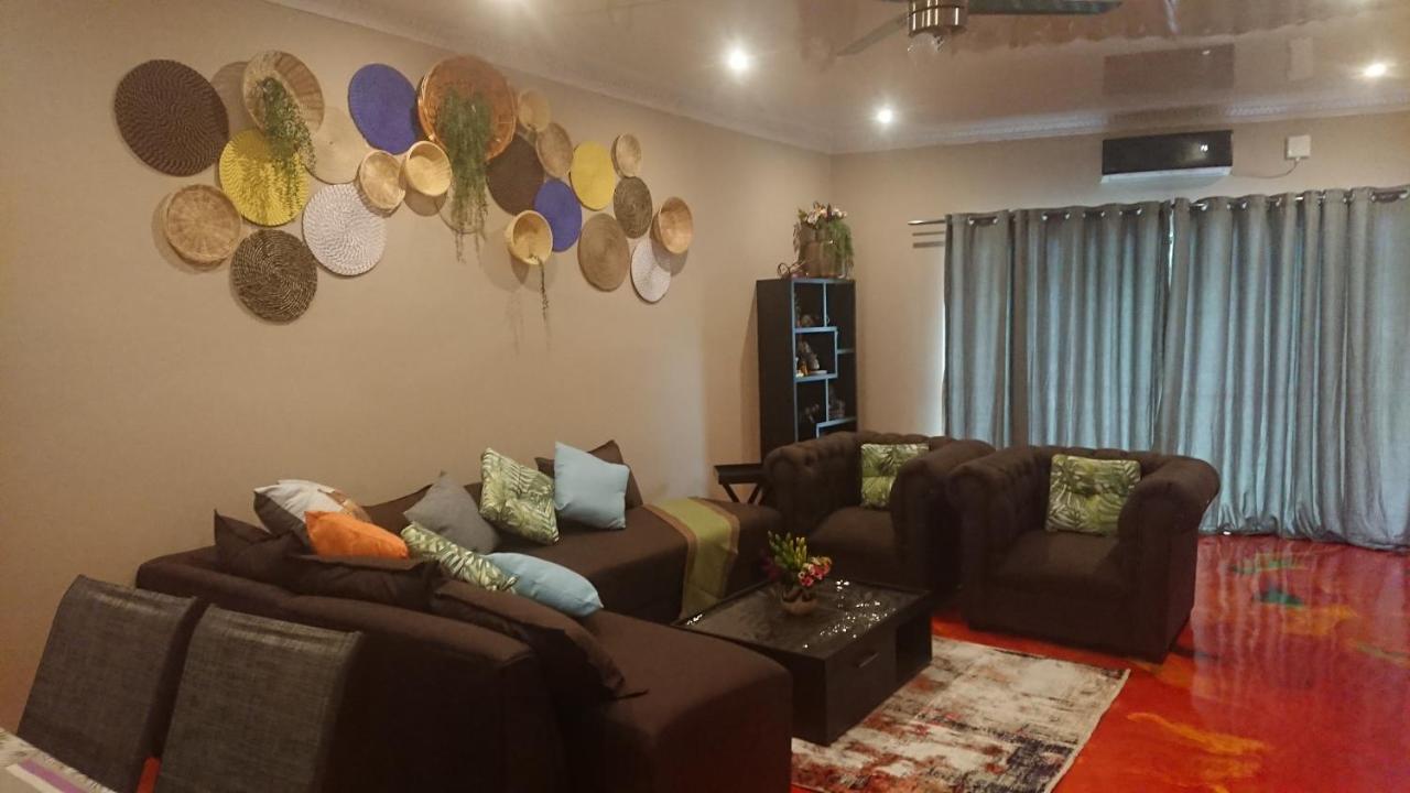Svh Bush Lodge Marloth Park Buitenkant foto