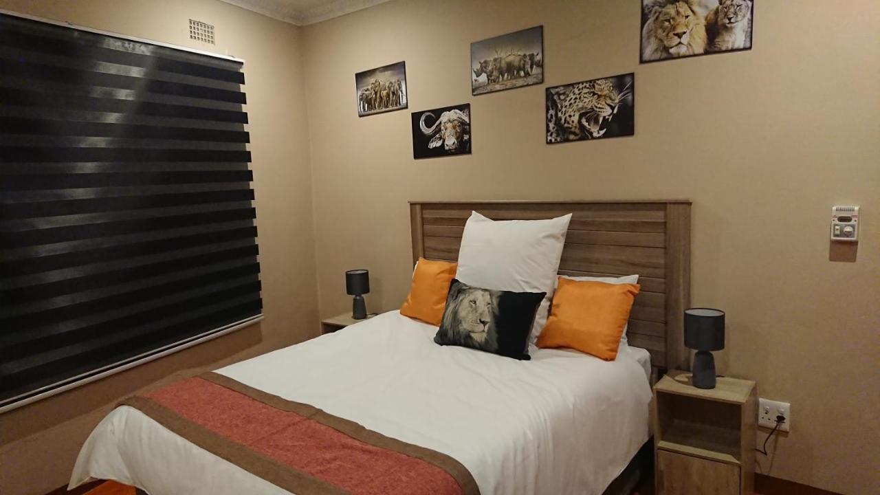 Svh Bush Lodge Marloth Park Buitenkant foto