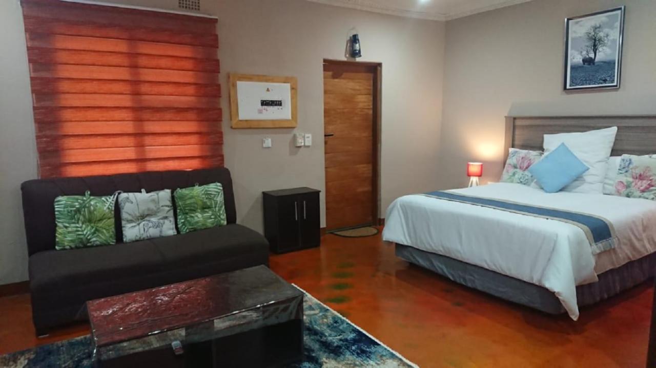 Svh Bush Lodge Marloth Park Buitenkant foto